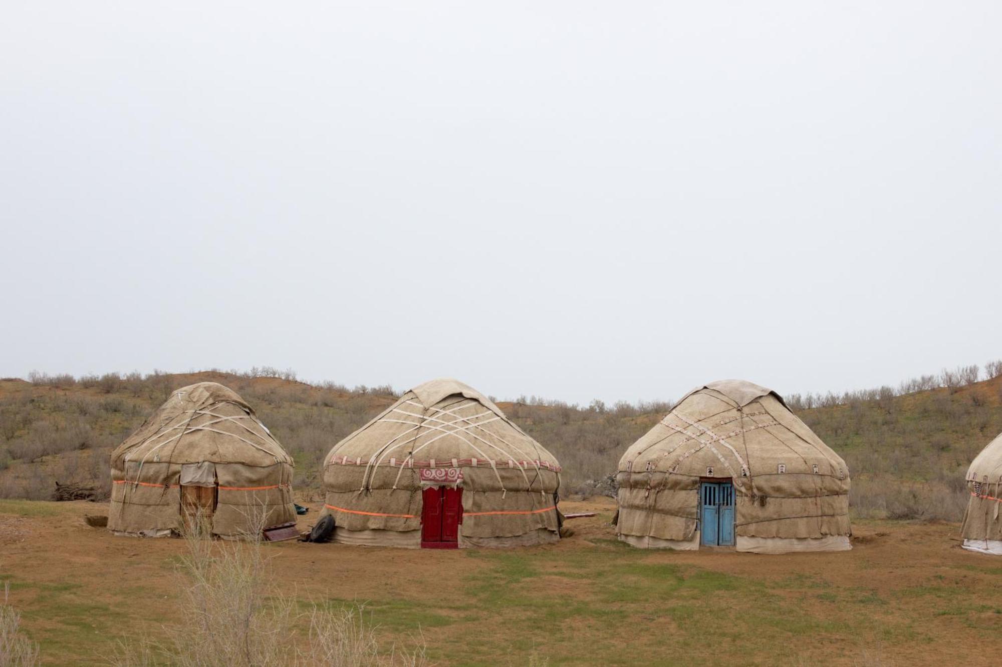 Отель Authentic Uzbek Yurt Camp Eco-Friendly Nurota Экстерьер фото