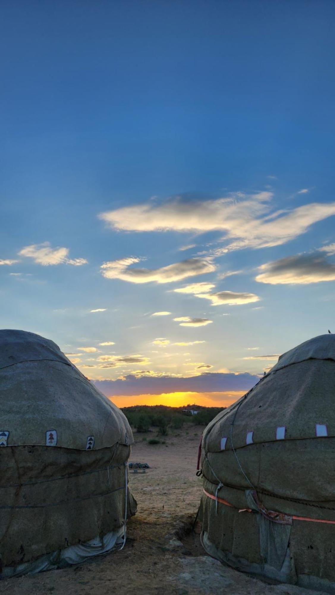 Отель Authentic Uzbek Yurt Camp Eco-Friendly Nurota Экстерьер фото