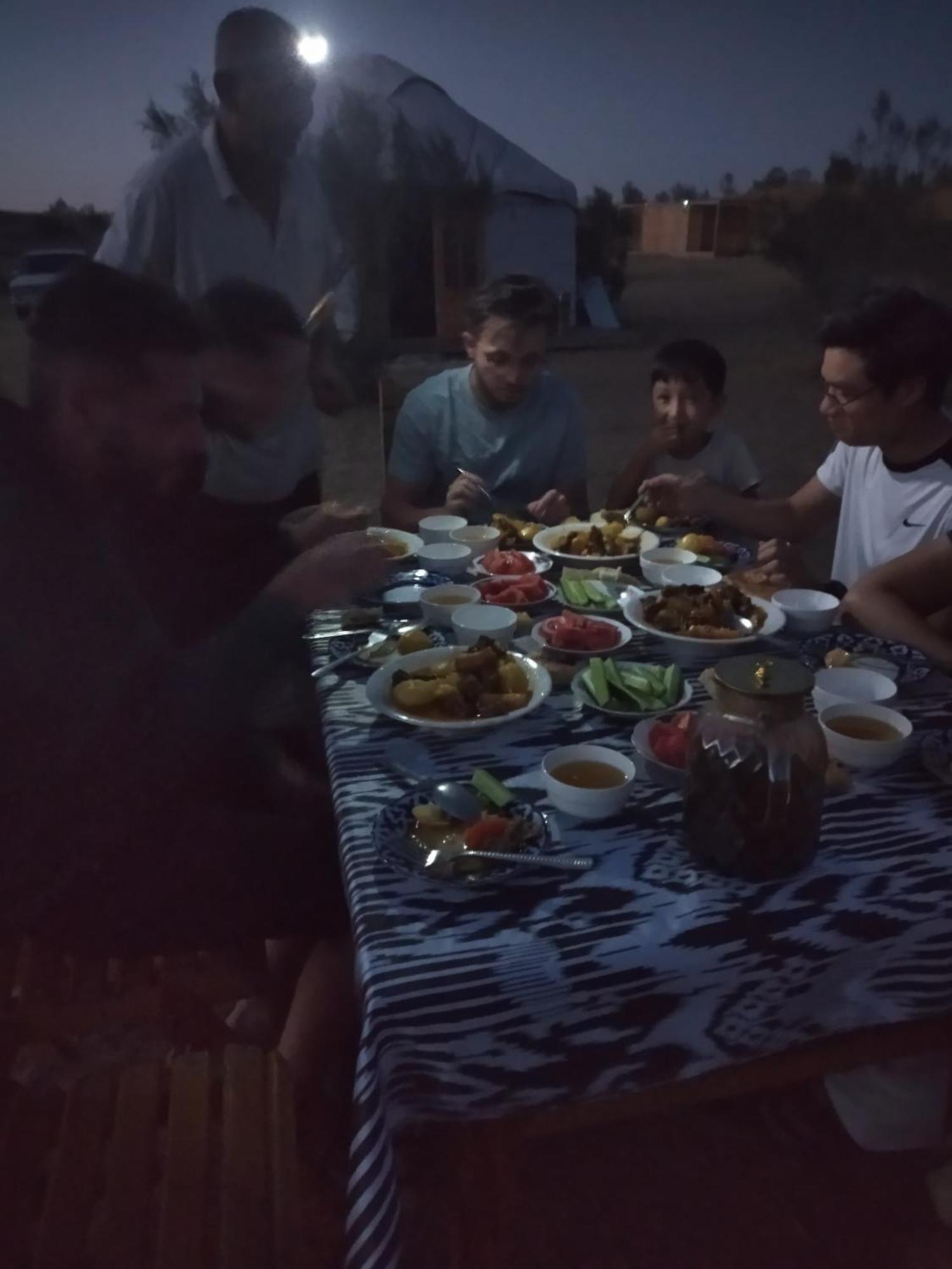 Отель Authentic Uzbek Yurt Camp Eco-Friendly Nurota Экстерьер фото