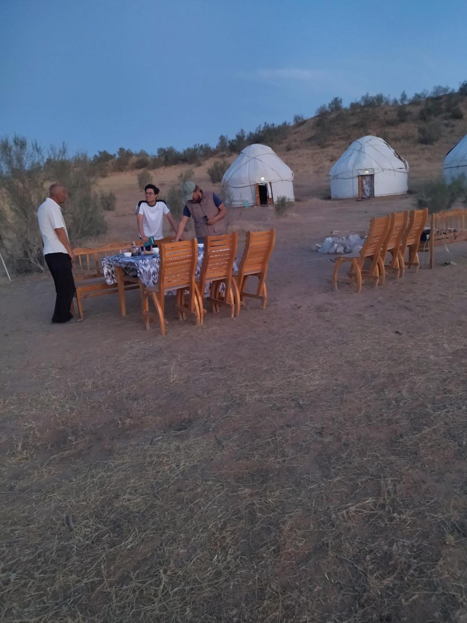 Отель Authentic Uzbek Yurt Camp Eco-Friendly Nurota Экстерьер фото