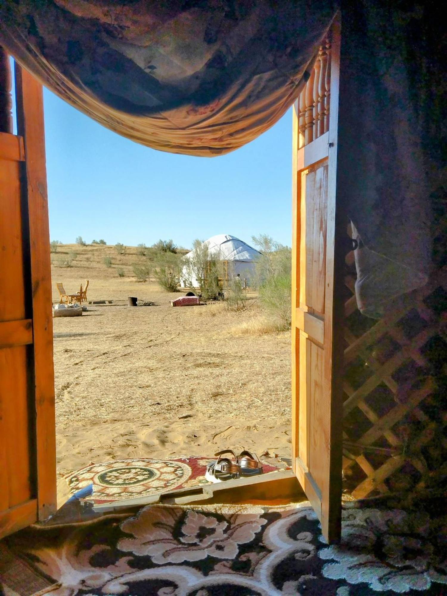 Отель Authentic Uzbek Yurt Camp Eco-Friendly Nurota Экстерьер фото